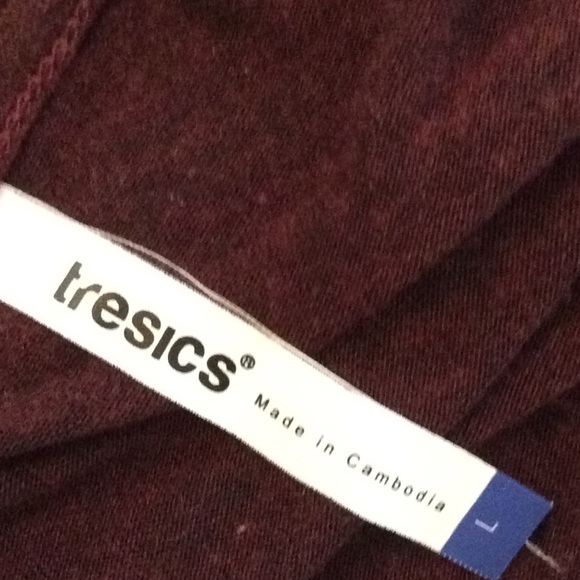 Tresics l/s burgundy scoop neck tee w/split tail - Picture 6 of 11